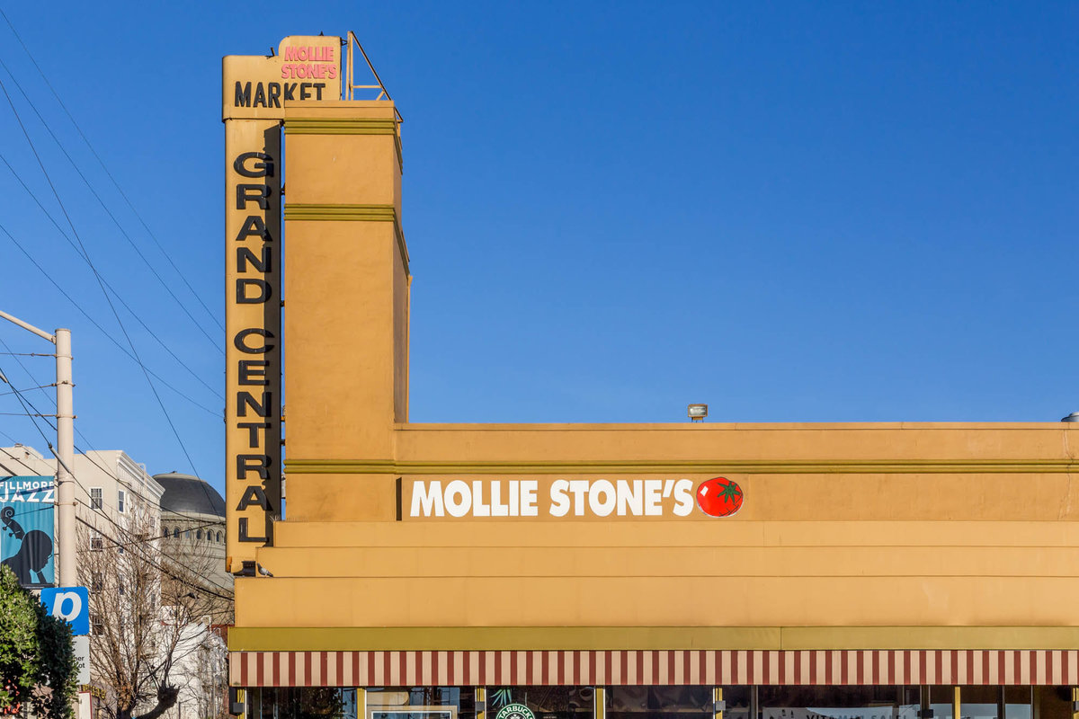 Mollie Stone's Grocery Store